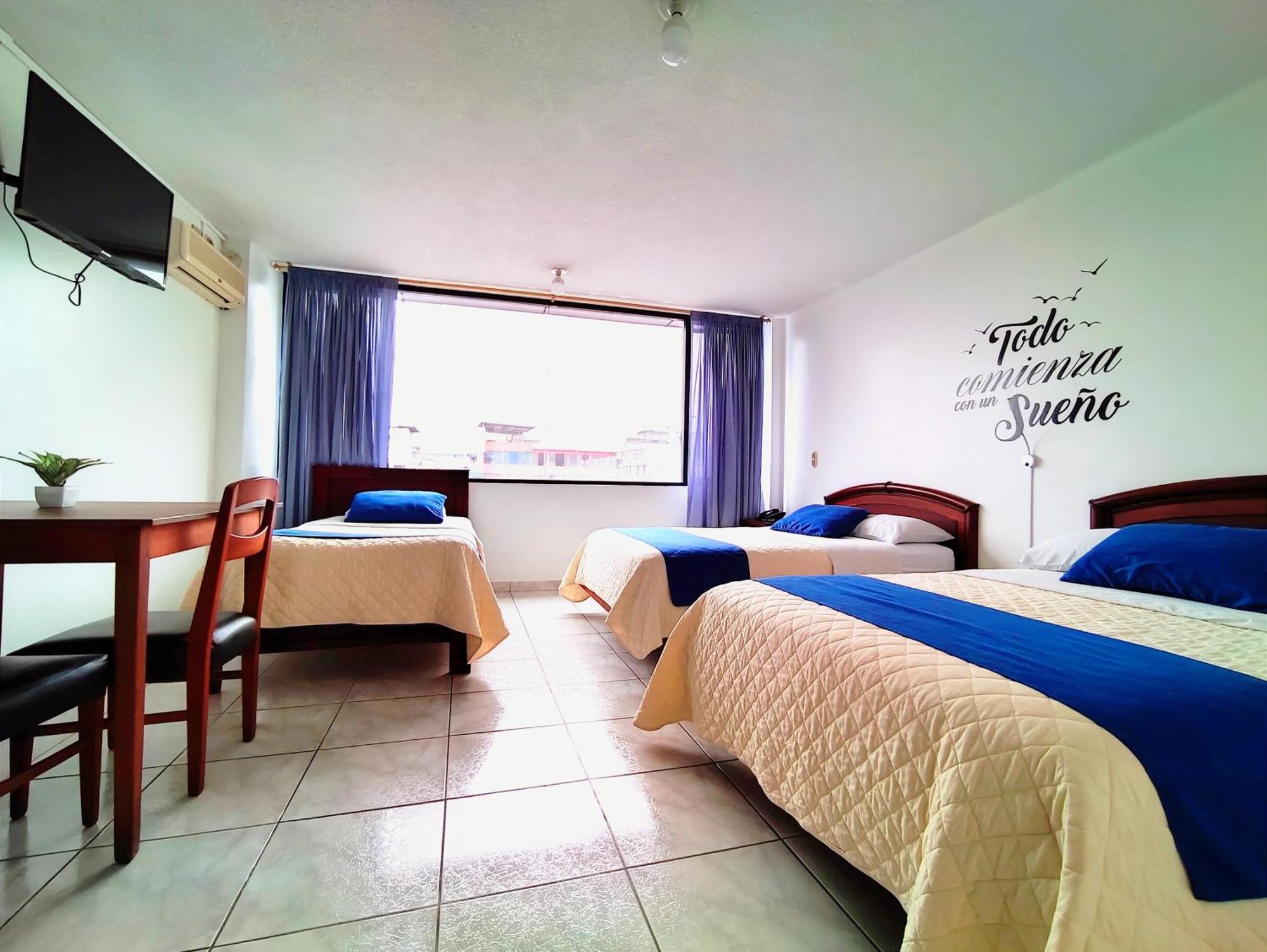 Hotel Del Pacifico Santo Domingo de los Colorados Room photo